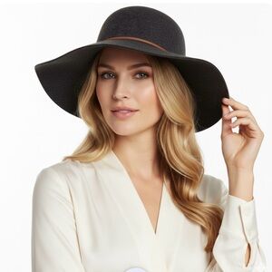 Phenix 100% Wool Wide Brim Floppy Hat Black Leather Trim Western Boho NWT OS